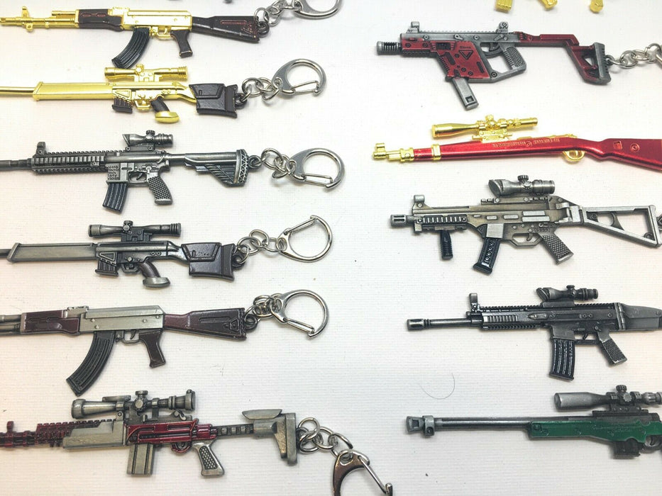 Waffen Schlüsselanhänger Metall  Pistolen Revolver Flinten Sturmgewehr bis110mm