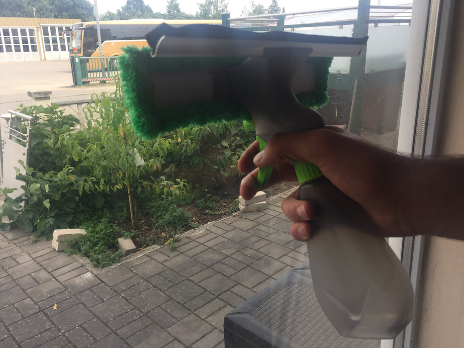 Bayram 3in1 Fensterwischer Fensterabzieher Mikrofaserbezug Sprühfunktion Sprühflasche