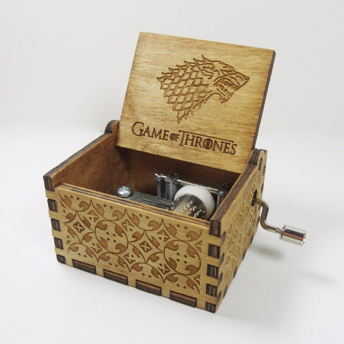 Für größere Ansicht Maus über das Bild ziehen Bayram® Game of Thrones Musik-Box mit Handkurbel aus Holz | Spieluhr zum Kurbeln für Das berühmte Melodie Fanartikel - Instrument Geschenk Gadget